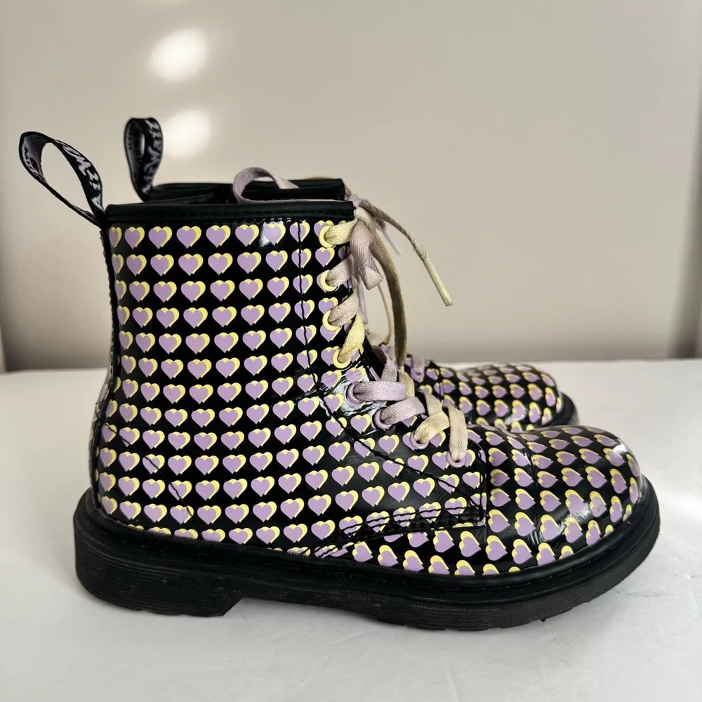 Dr. Martens Junior 1460 Patent Heart Printed Lace Up Boots size 3